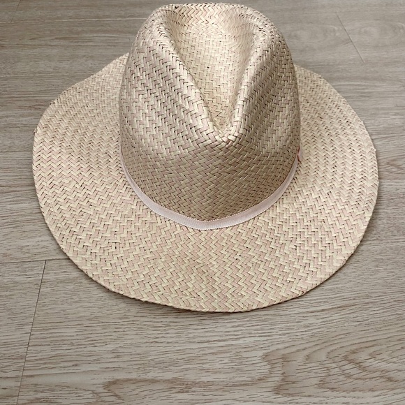 Loft Classic Pink Trim Straw Fedora NWT - Picture 2 of 5